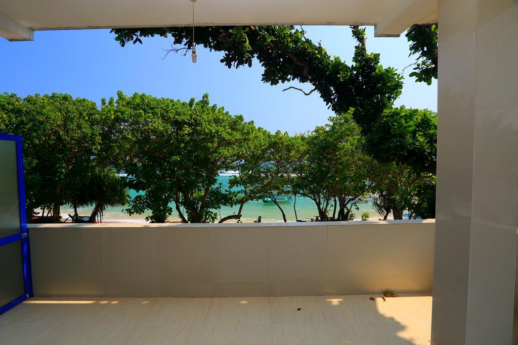 Paradise Beach Resort & Diving School Mirissa Exterior photo