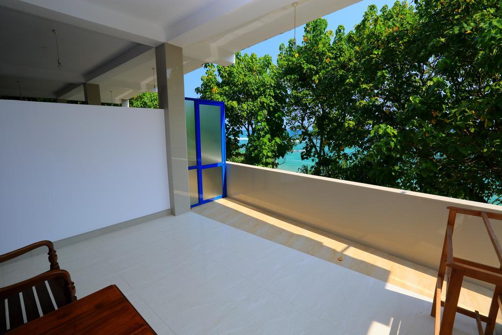 Paradise Beach Resort & Diving School Mirissa Room photo